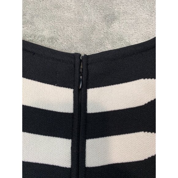 Calvin Klein Dress Womens Medium Black White Striped Bodycon Sleeveless Stretch - Picture 9 of 10